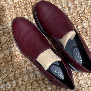 NWOT GEOX Burgundy Loafer Women 6.5 Italian Loafer